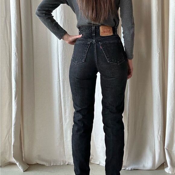 Levi's Denim - Levi’s • Vintage black faded 512 slim fit tapered leg jeans